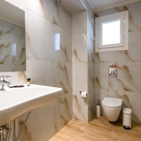 Alfa Boutique Apartament Koinira