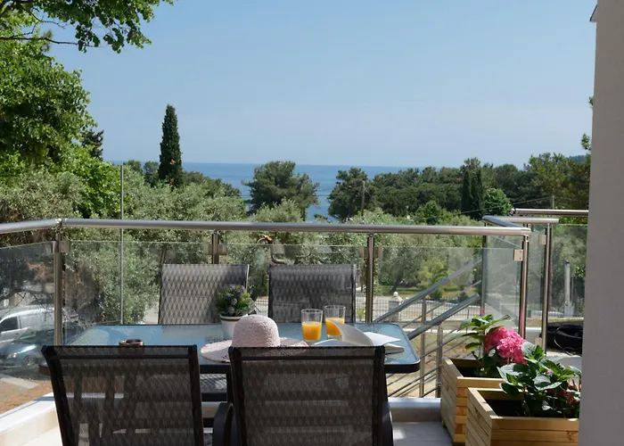 Alfa Boutique Apartment Kinira